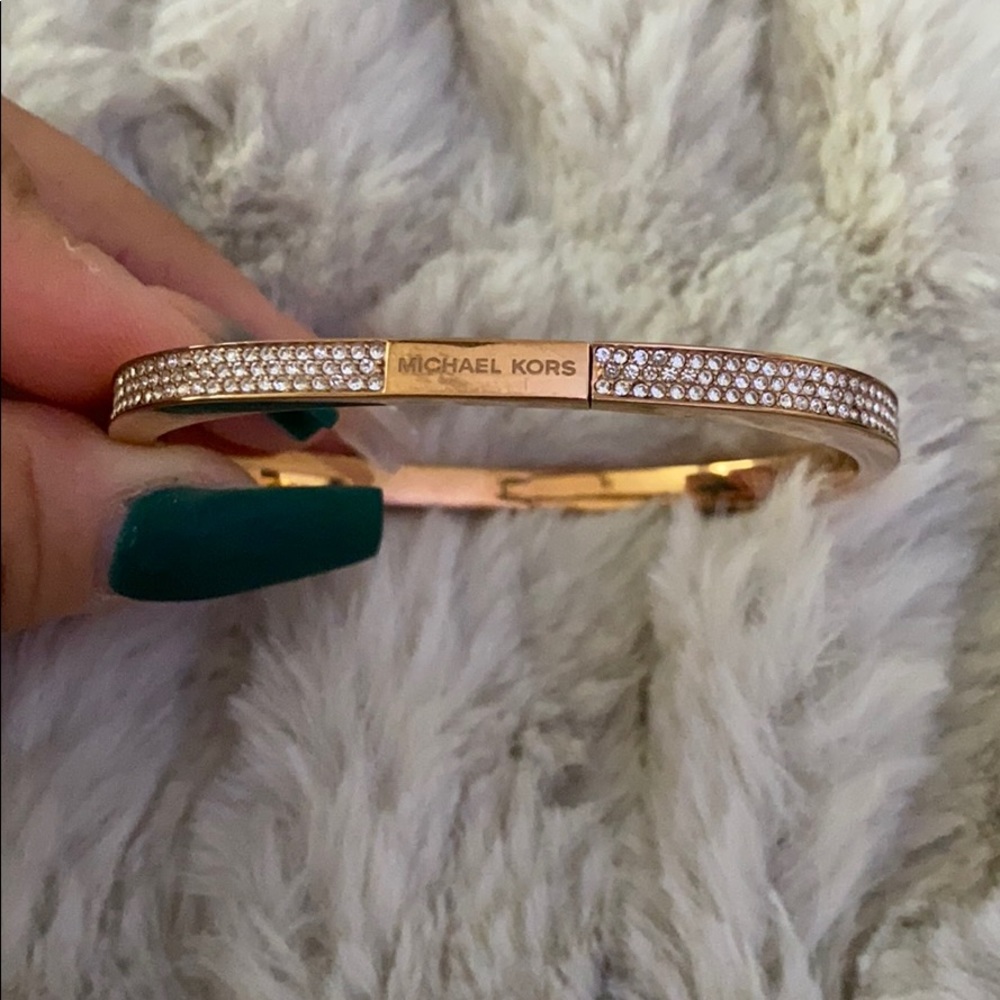 MK rose gold bracelet - Picture 3 of 4